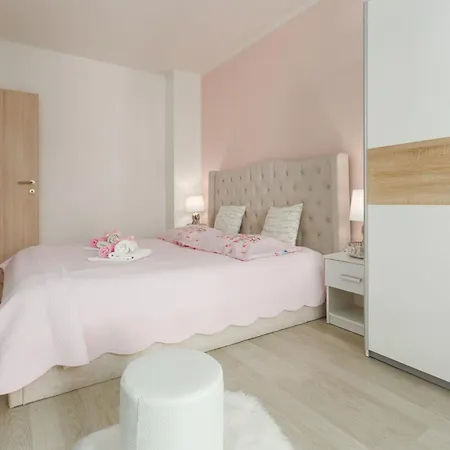 Holiday home Strandnahes Anamaria Fuer 6 Personen